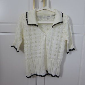 Korean Style Contrast Crochet Knit Top Cream XS
